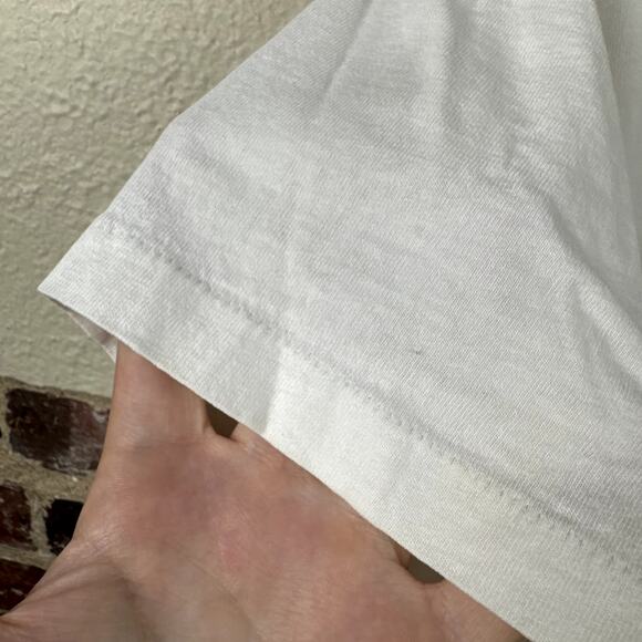 Vintage Grits Shirt Size Medium White Single Stitch Southern Girls Love To Beach - Picture 8 of 11